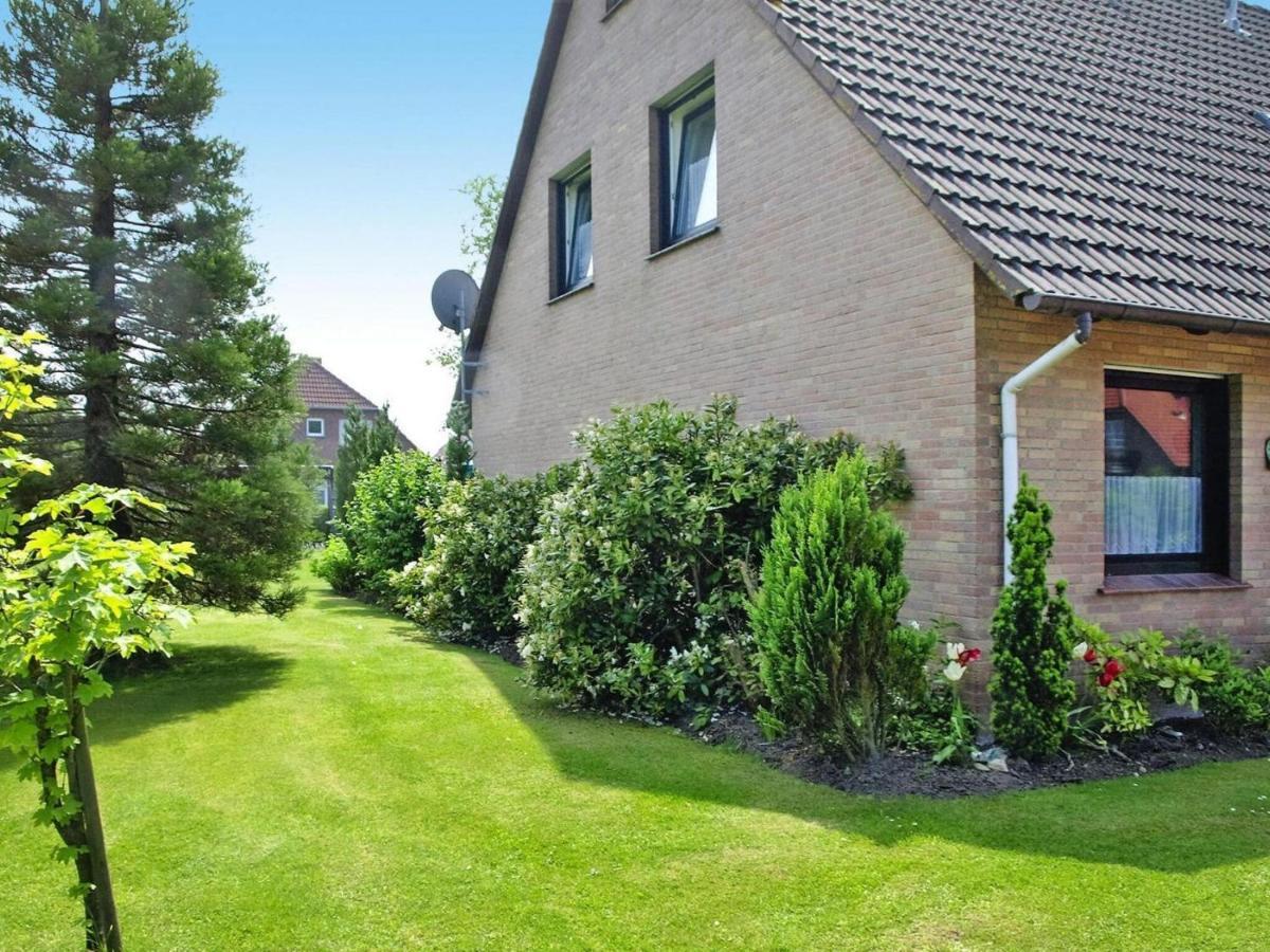 Ferienhaus Mit Grossem Garten In Neßmersiel Zewnętrze zdjęcie