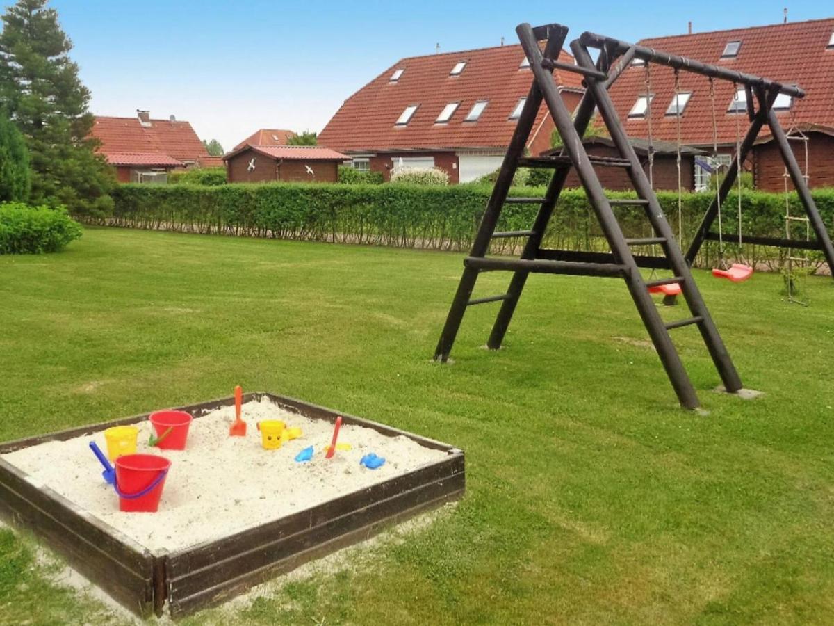 Ferienhaus Mit Grossem Garten In Neßmersiel Zewnętrze zdjęcie